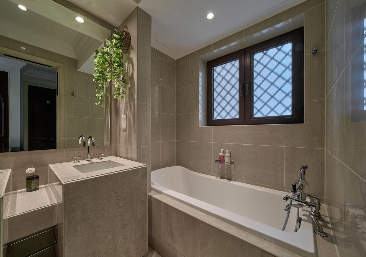 Burj Khalifa Partial View Peak Living Luxury 2Br Souk Al-Bahar Beside Dubai Mall-Golden Homes Esterno foto